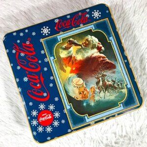 NWOT Coca Cola 'Santa Reindeer Elf' 1000pc Puzzle in Collectible Tin
